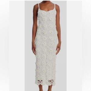Fore Elegant off White Crochet Dress
